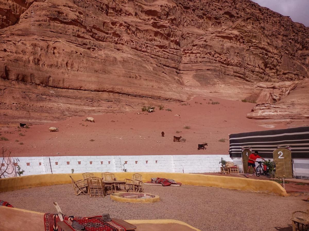 Malakorum El Quweira Exterior foto